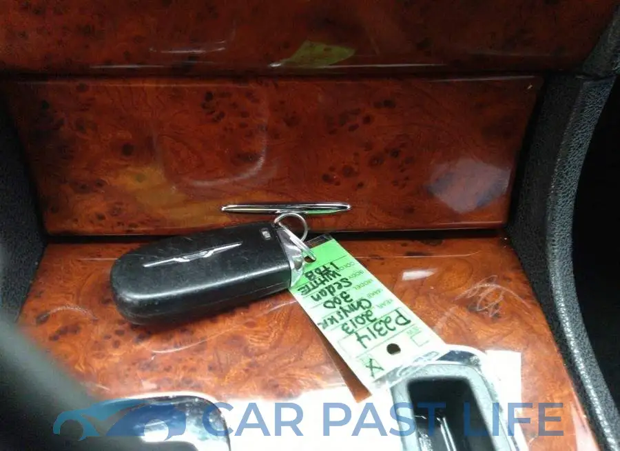 2C3CCAAG1DH505105# 11