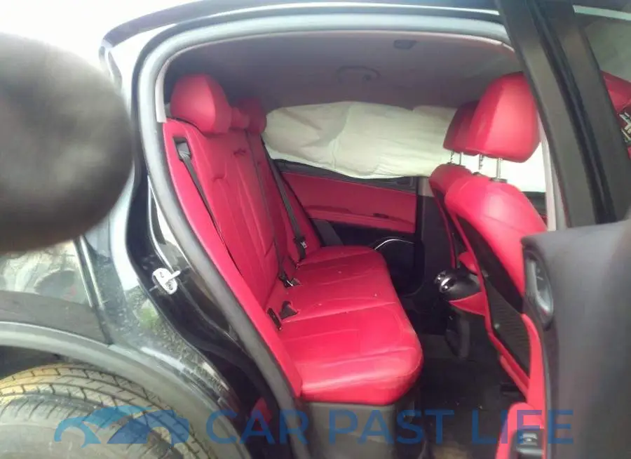 ZASPAKAN8M7C98531# 8