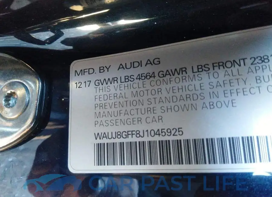 WAUJ8GFF8J1045925# 9