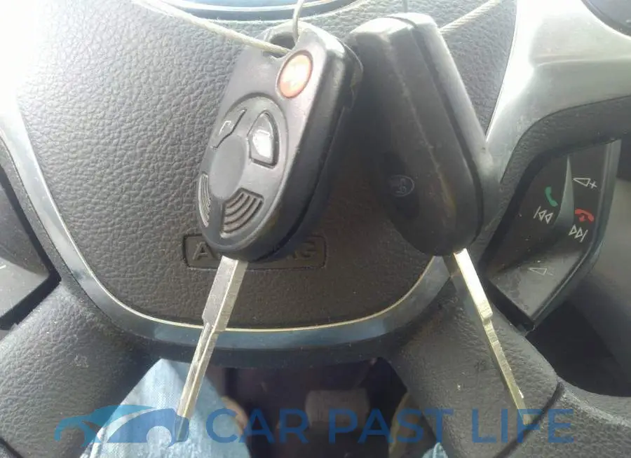 1FMCU0GX1DUD54799# 11