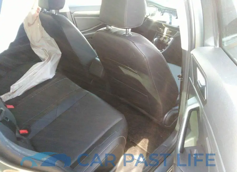 3VWEB7BU6KM200306# 8