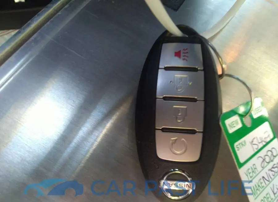 3N1CP5DV1LL490020# 11