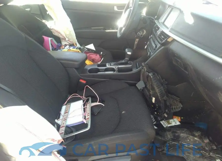 5XXGT4L37KG340413# 5