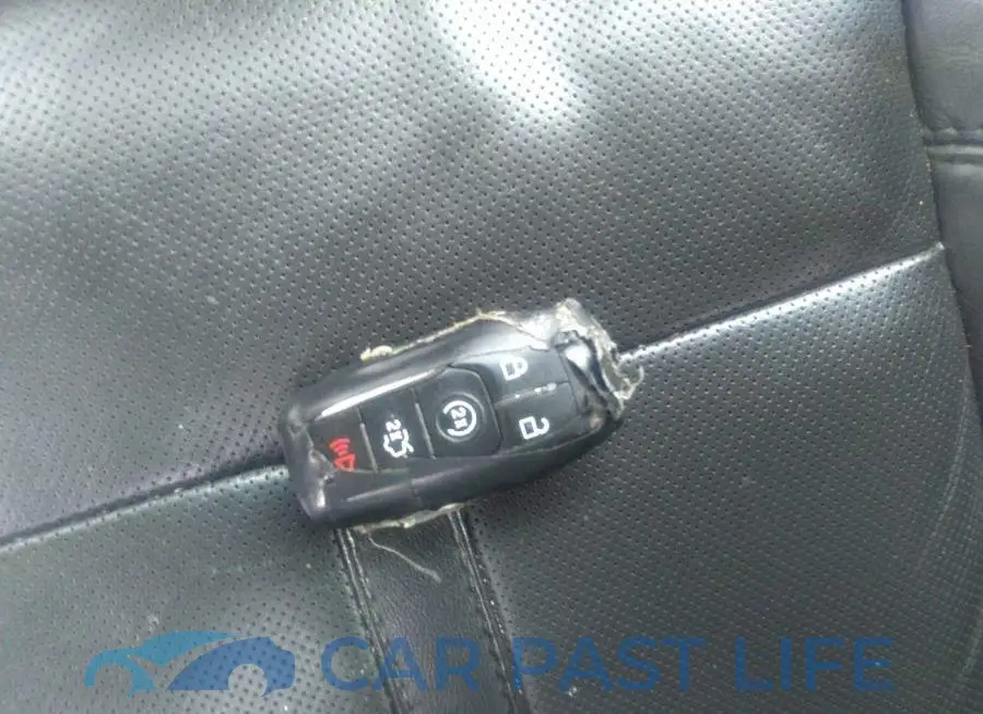 3LN6L2GK5DR801013# 11