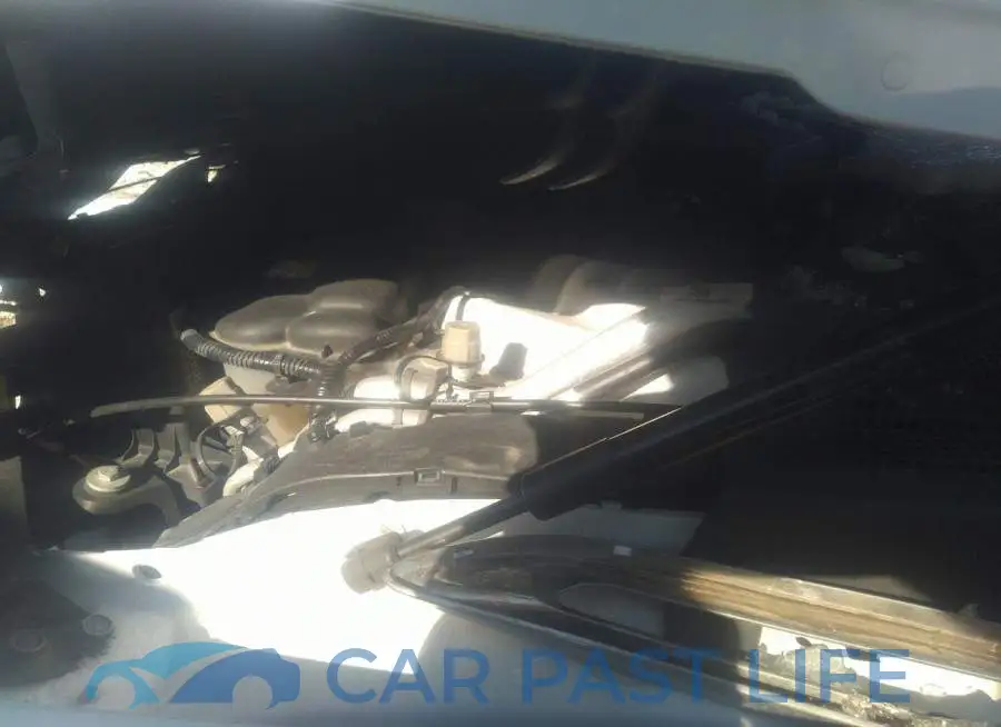 SAJAR4FX7KCP51668# 10