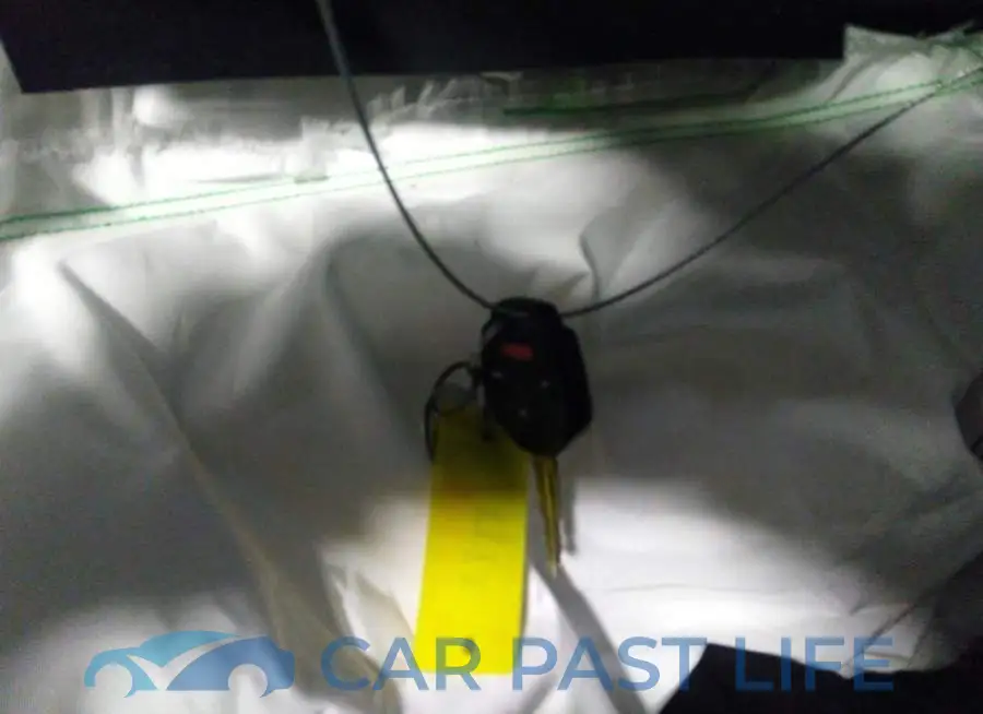4S3GKAB65N3607081# 11