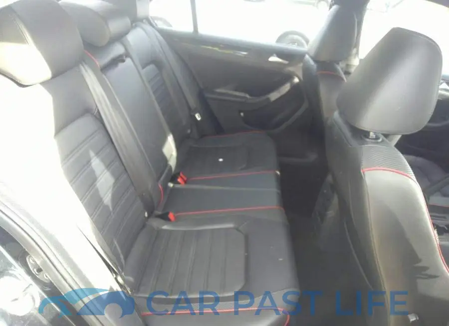 3VW5S7AJ4EM296979# 8