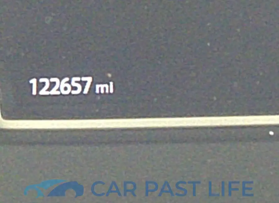 5N1DR2MM6JC605782# 7