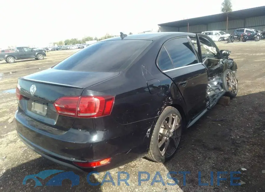 3VW4T7AJ3EM387587# 4
