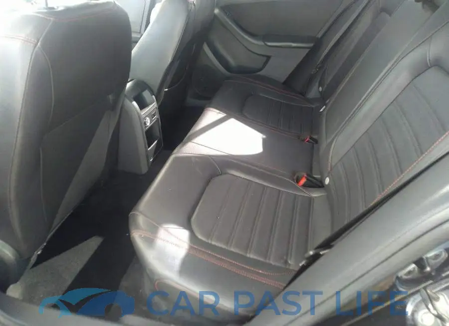 3VW4T7AJ3EM387587# 8