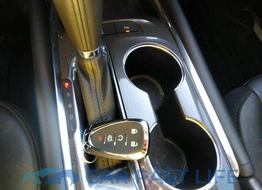 1G1ZD5ST0JF161519# 11