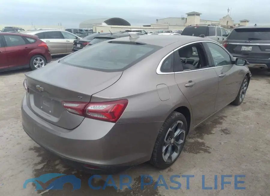 1G1ZD5ST2NF113820# 4
