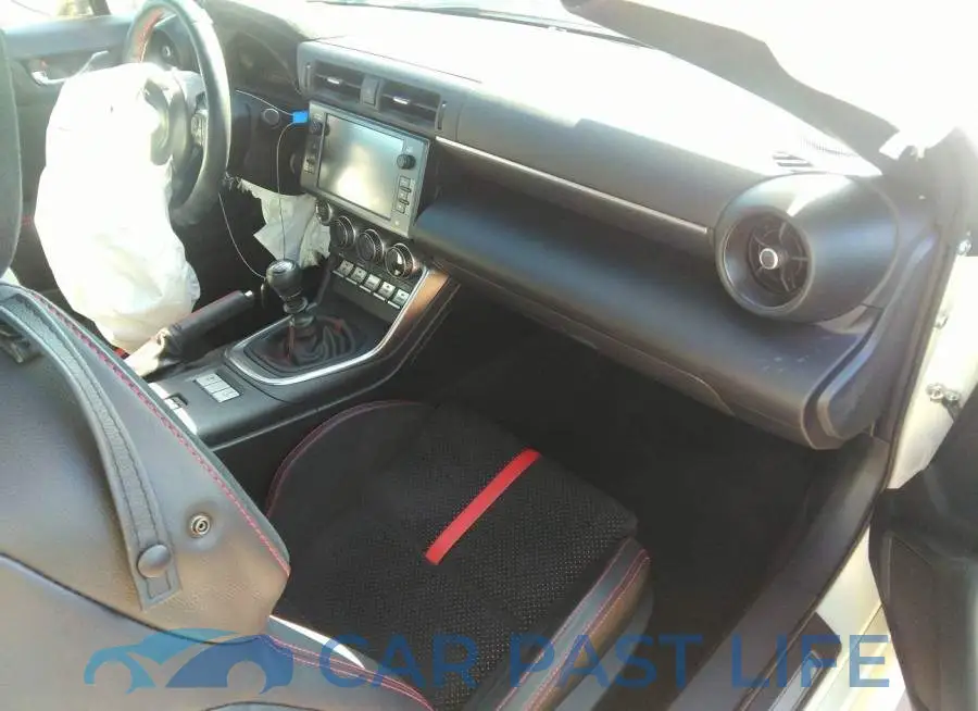 JF1ZDBE16N9703121# 5