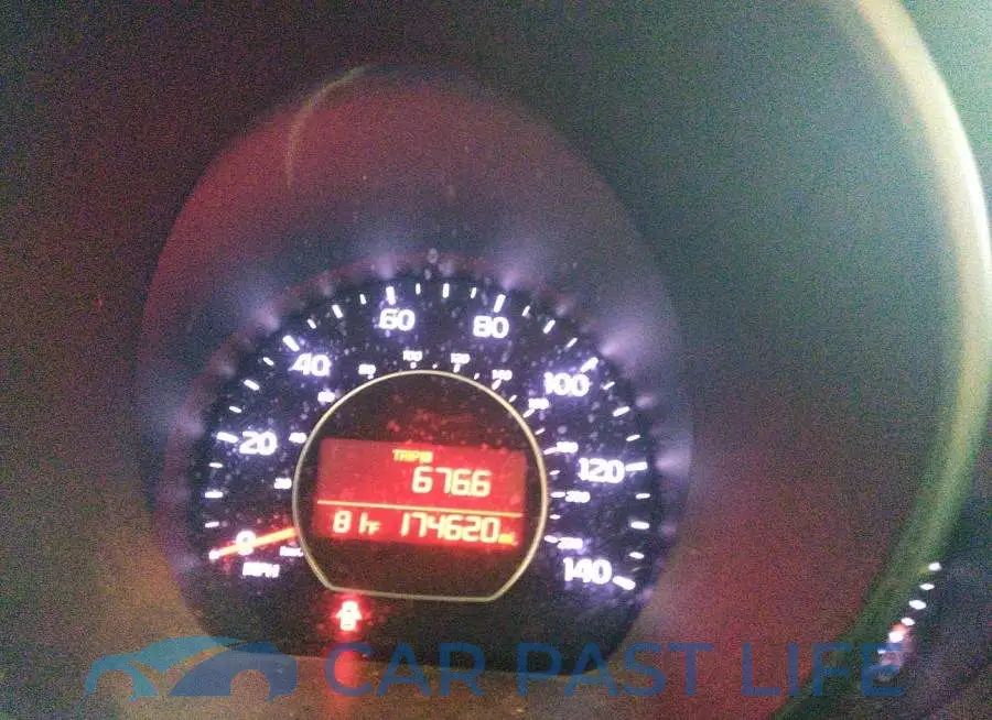 KNDJN2A26E7093283# 7