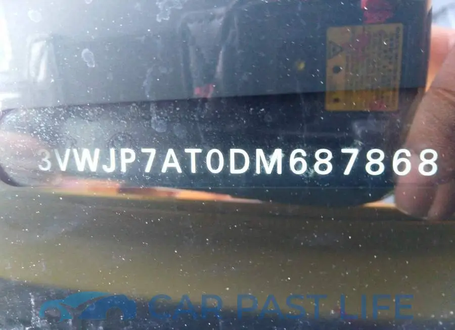 3VWJP7AT0DM687868# 9