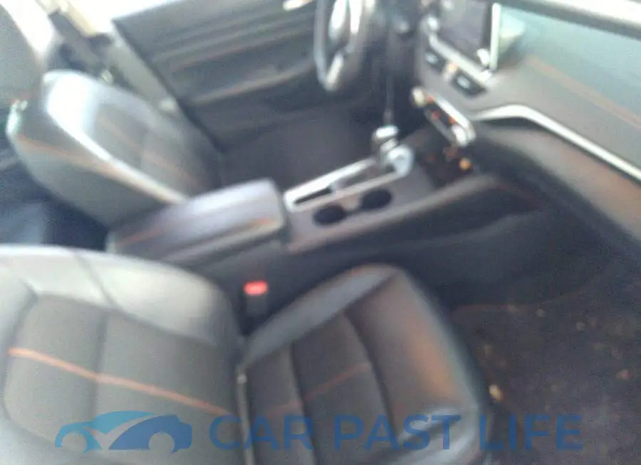 1N4AL4CV6LC200626# 5