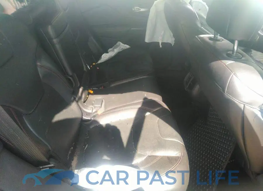 1C4PJMBS7FW733265# 8
