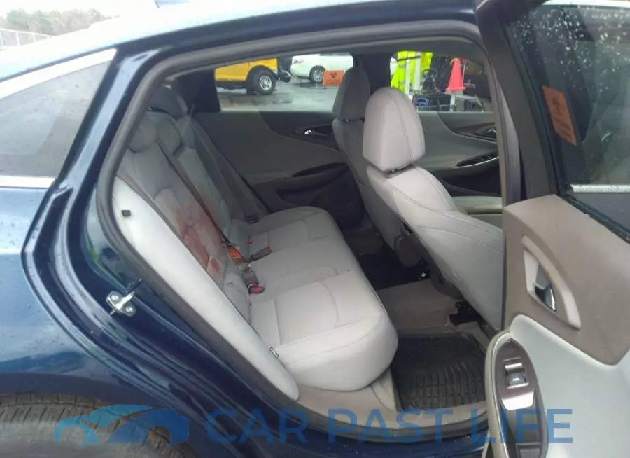 1G1ZD5ST2KF203397# 8