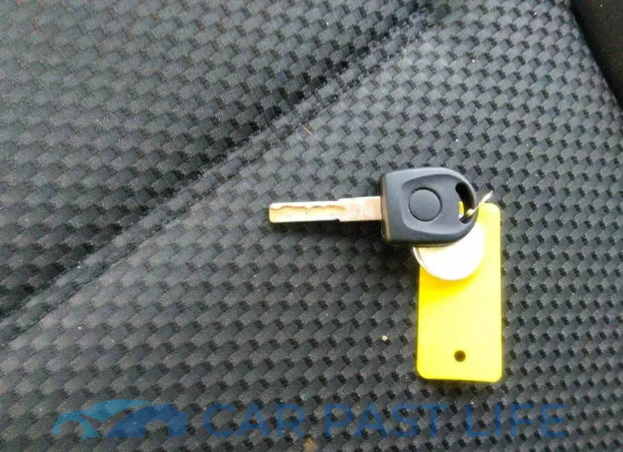 3VW2K7AJXEM309561# 11
