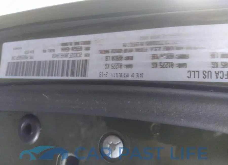 2C3CDZFJ0KH618458# 9