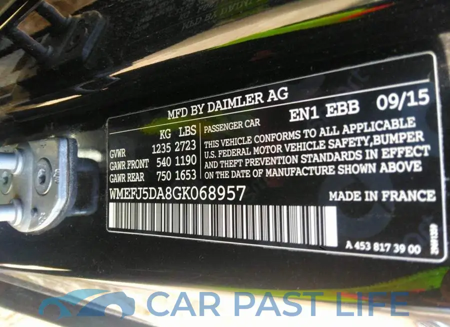 WMEFJ5DA8GK068957# 9
