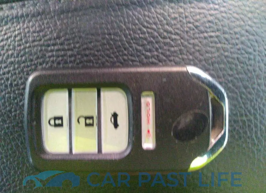 1HGCR2F80DA037837# 11