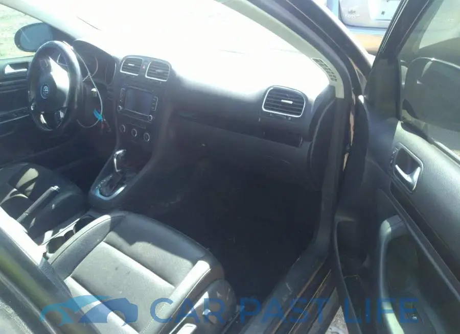 3VWPL7AJ7DM640910# 5