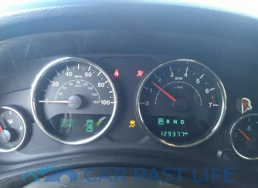 1C4HJWEG0FL527570# 7