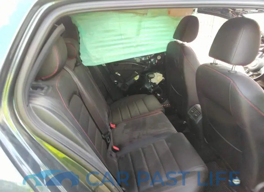 3VW6T7AU5KM022231# 8