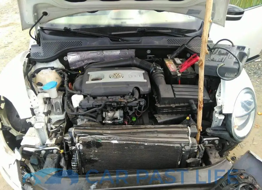 3VW8A7AT2DM811770# 10
