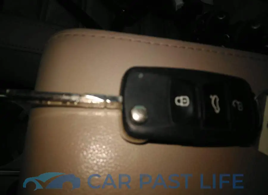 3VW8A7AT2DM811770# 11