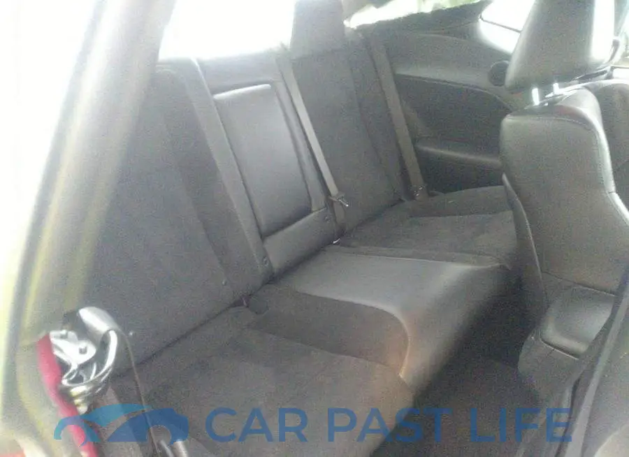 2C3CDZJG1NH137635# 8