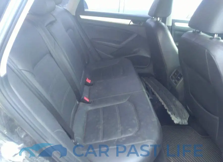 1VWBN7A30DC038504# 8