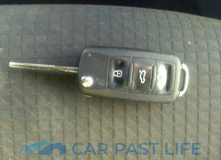 3VW167AJ5GM305906# 11
