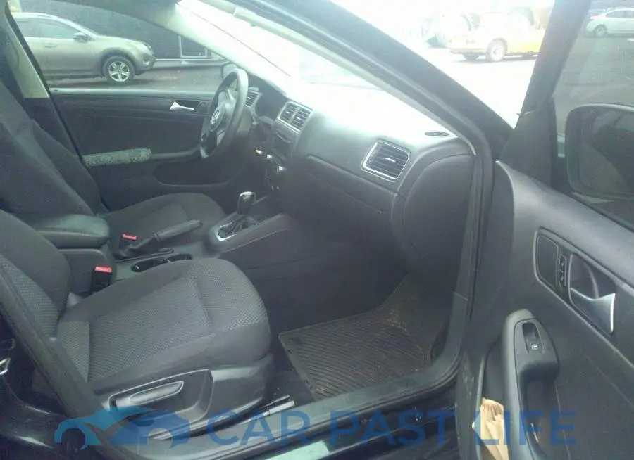 3VW2K7AJ1DM286587# 5
