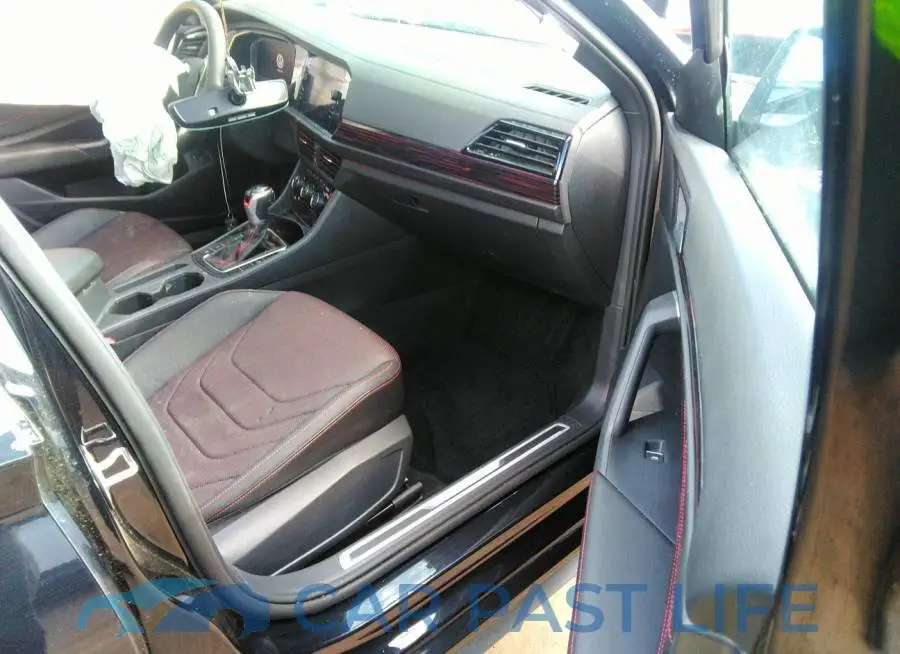 3VW2T7BU1NM023801# 5