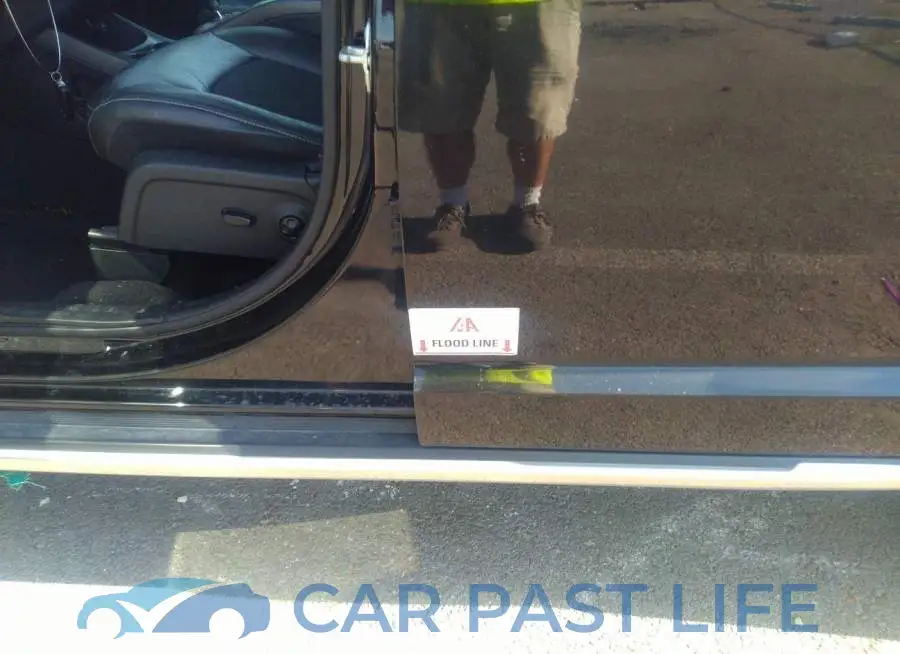 3C4PDCGB4LT225735# 6