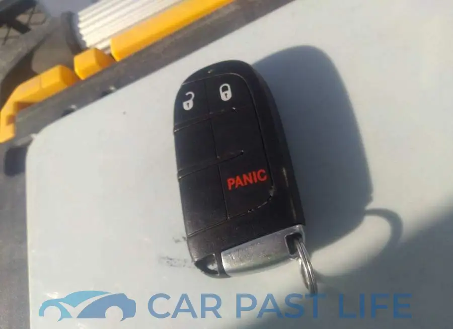 3C4PDCGB4LT225735# 11