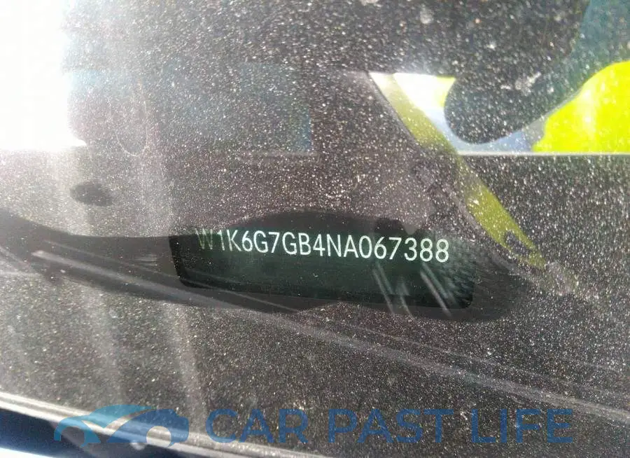 W1K6G7GB4NA067388# 9