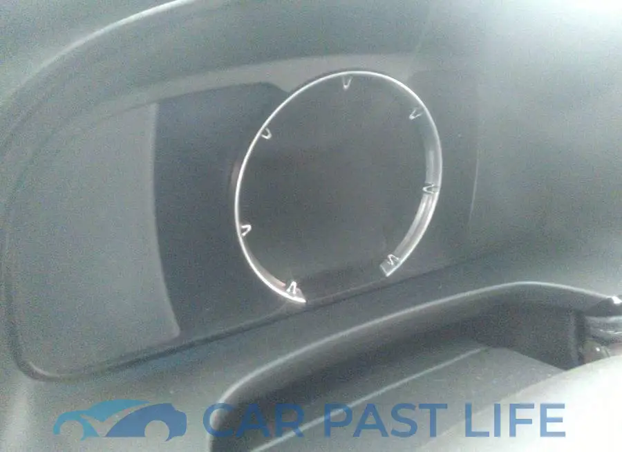 1G6RM1E48EU601883# 7