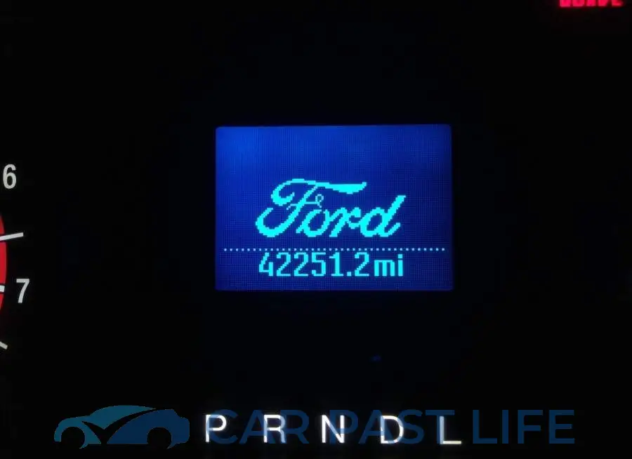 3FA6P0G70HR102330# 7