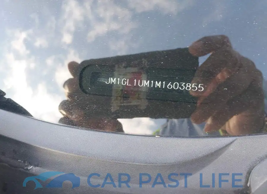 JM1GL1UM1M1603855# 9