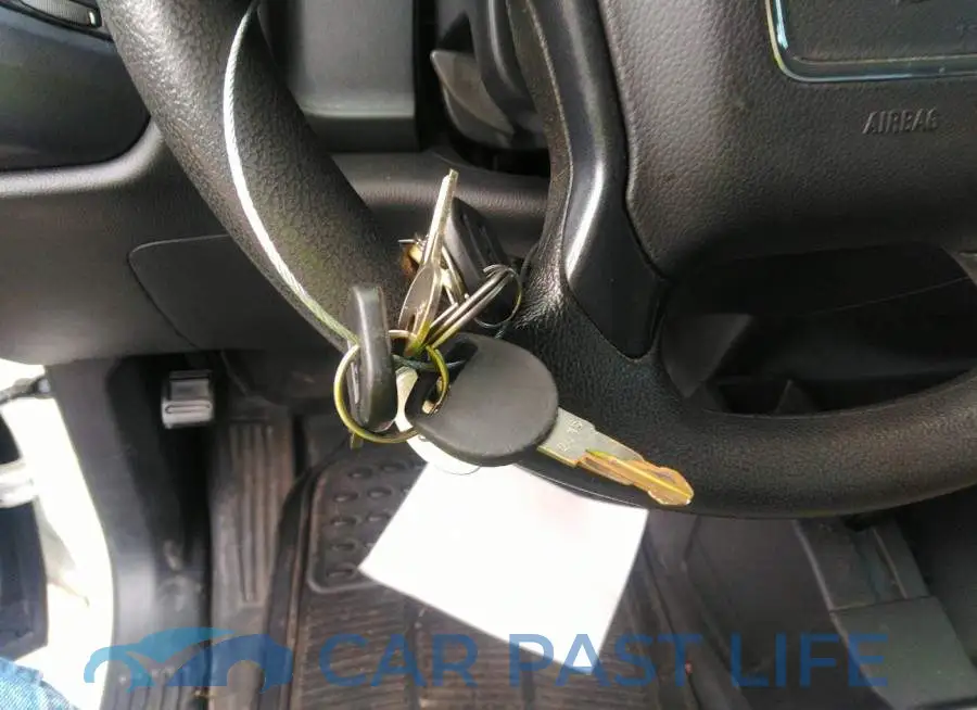 1GT221EG5FZ520455# 11