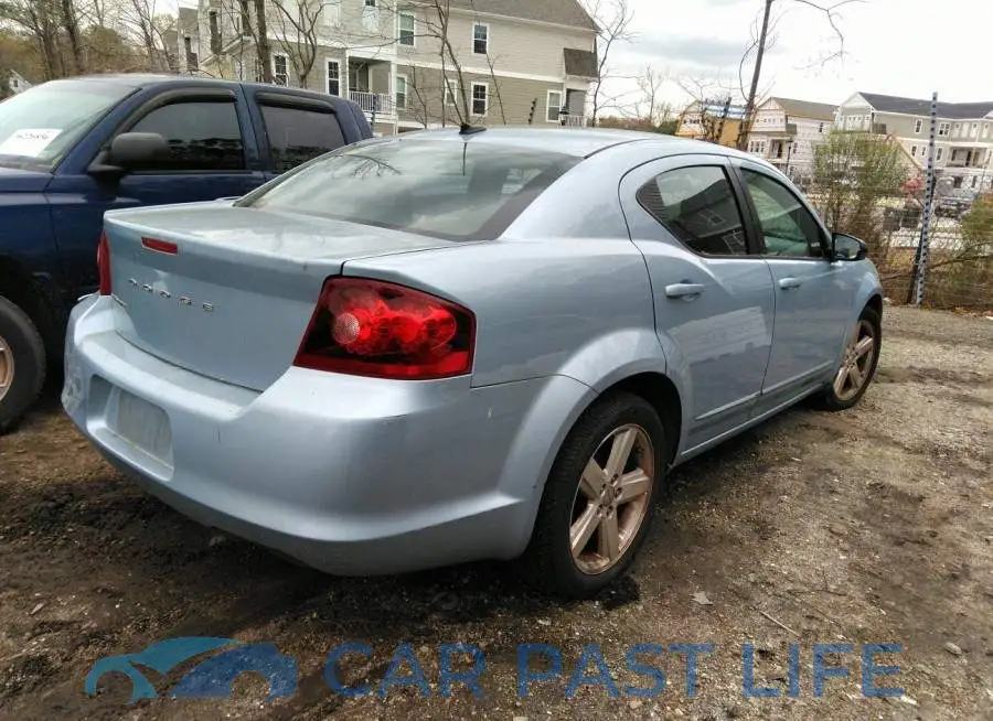 1C3CDZAB5DN713351# 4