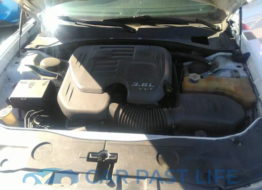 2C3CDXBG0DH677978# 10