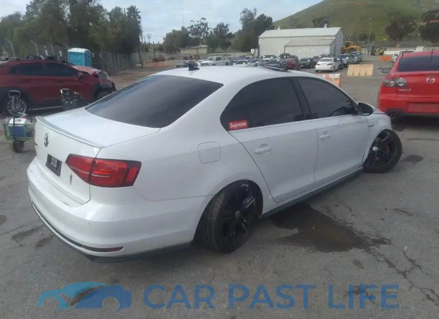3VW4T7AJ7GM222418# 4
