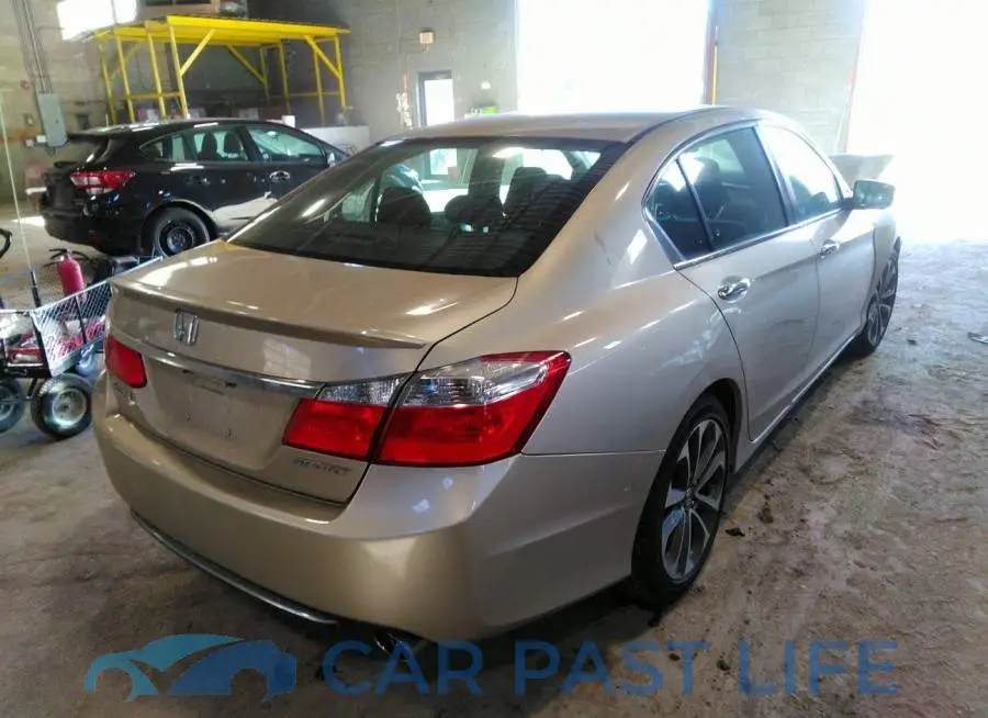 1HGCR2F57EA131513# 4