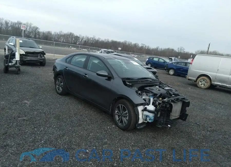 3KPF24AD8PE522356# 1