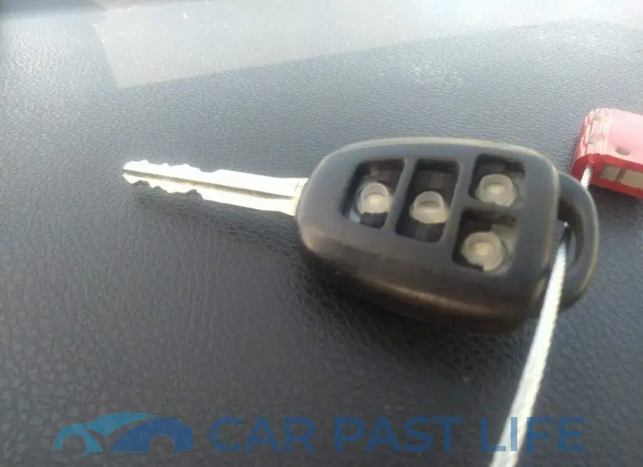 2T1BURHE1FC468223# 11