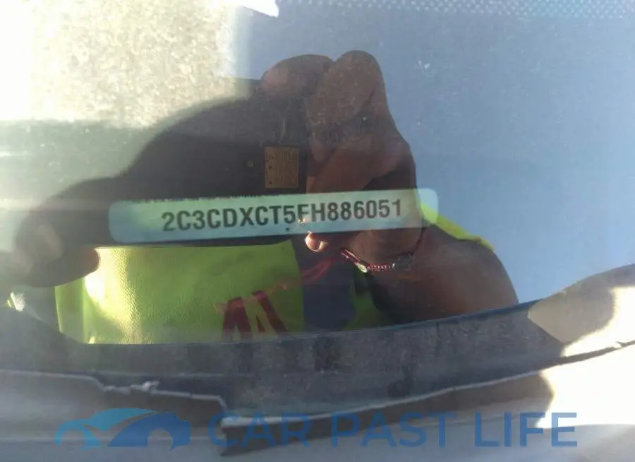 2C3CDXCT5FH886051# 9